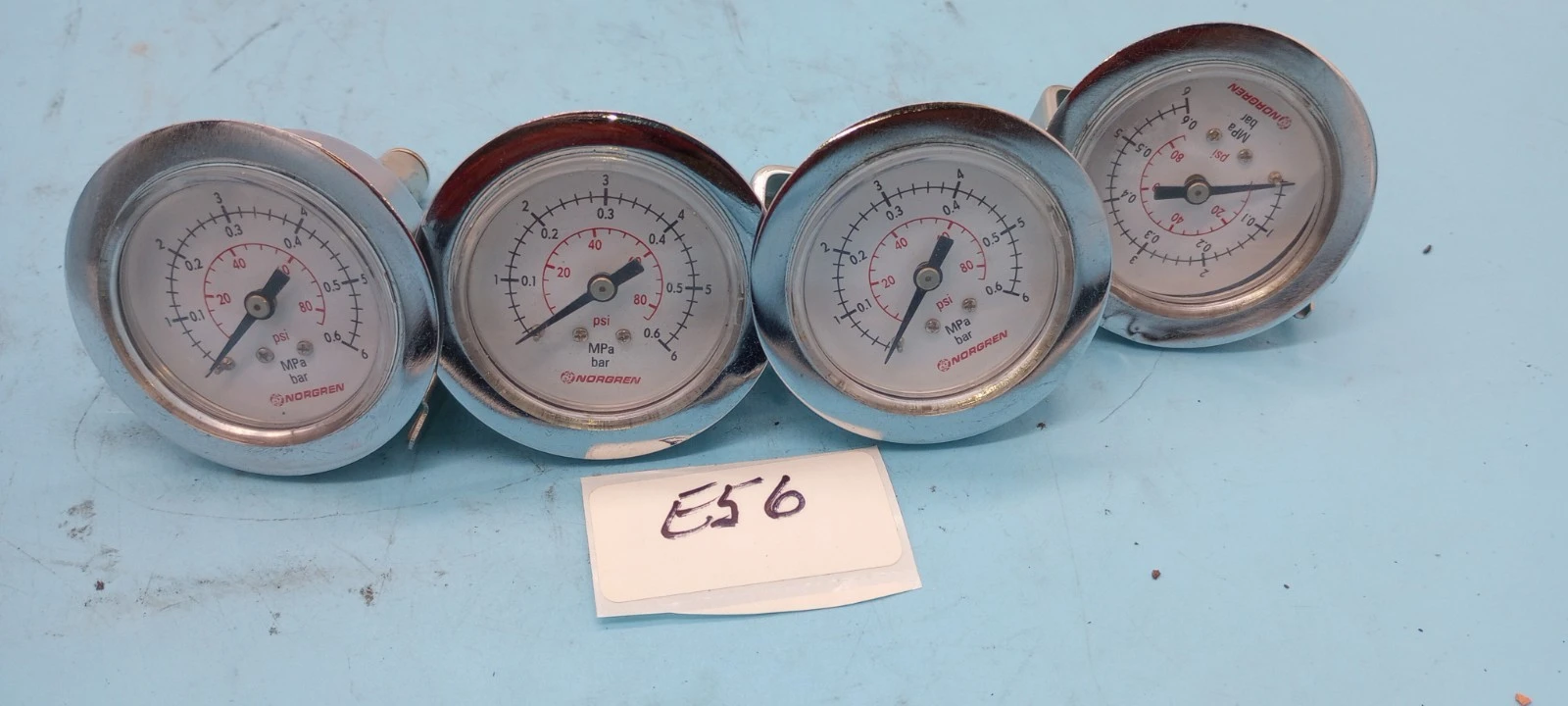 USED NORGREN 1.6 BAR PRESSURE GAUGE