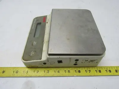 Ohaus CT6000 Electronic Portable Scale 6010 X .5g Capacity 6-12VDC W/Power Cord
