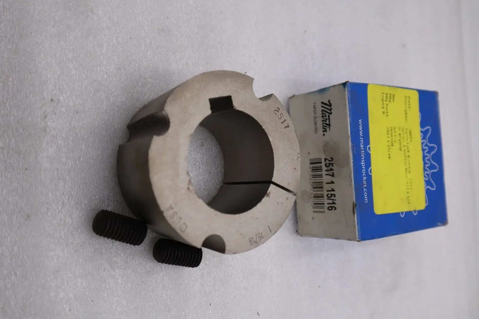 NEW OPEN BOX Martin 2517 1 15/16 Bushing STK K2093CC