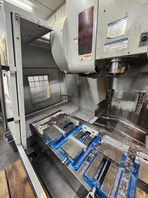 2010 MILLTRONICS VM25 Vertical Machining Centers | Machinery Resources International (2)