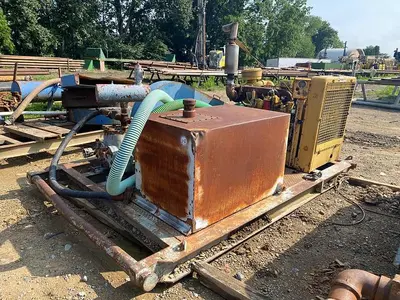 Used GARDNER DENVER FXFF 4 X 5 DUPLEX MUD PUMP Piston Pumps Pennsylvania US | East West Machinery & Drilling #1417303