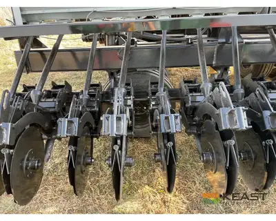 Used CRUSTBUSTER _UNKNOWN_ No-Till Drills Iowa US | Keast Enterprises #1360247