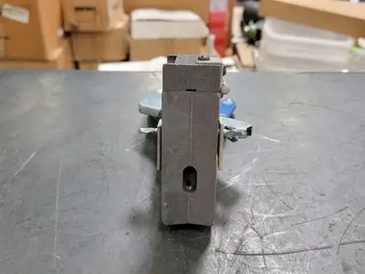 Mold Handle Clamp and Mold