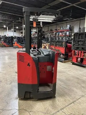 Used RAYMOND 415C30TT Narrow Aisle Forklifts Illinois US | Somerset Equipment Sales #1546209