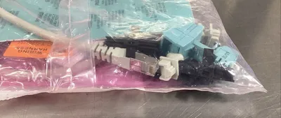 SIEMENS 6SL3163-8HH00-0AA0 TERMINAL KIT 5E-19