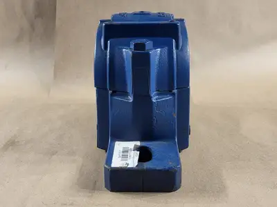 NEW SKF SAFD 517