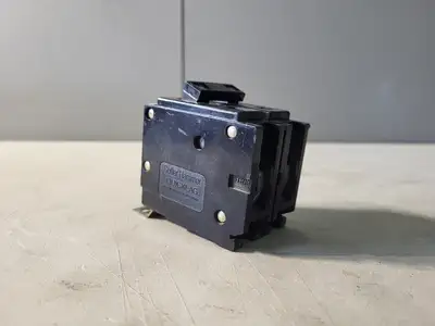 NEW CUTLER-HAMMER BA250