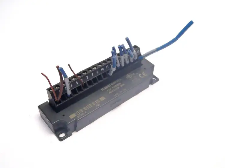 Used GE Fanuc I/O Carrier Auxiliary Box PLC Input & Output Michigan US | Maverick Industrial Sales #1396946