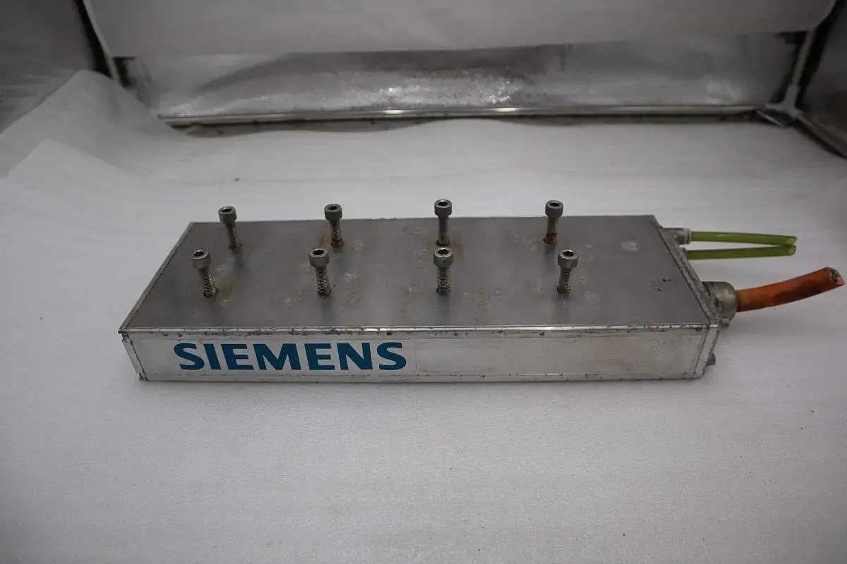 SIEMENS 1FN3 300-2WC00-0AA1 PRIMARY SECTION F. LINEAR MOTOR STOCK 3037A