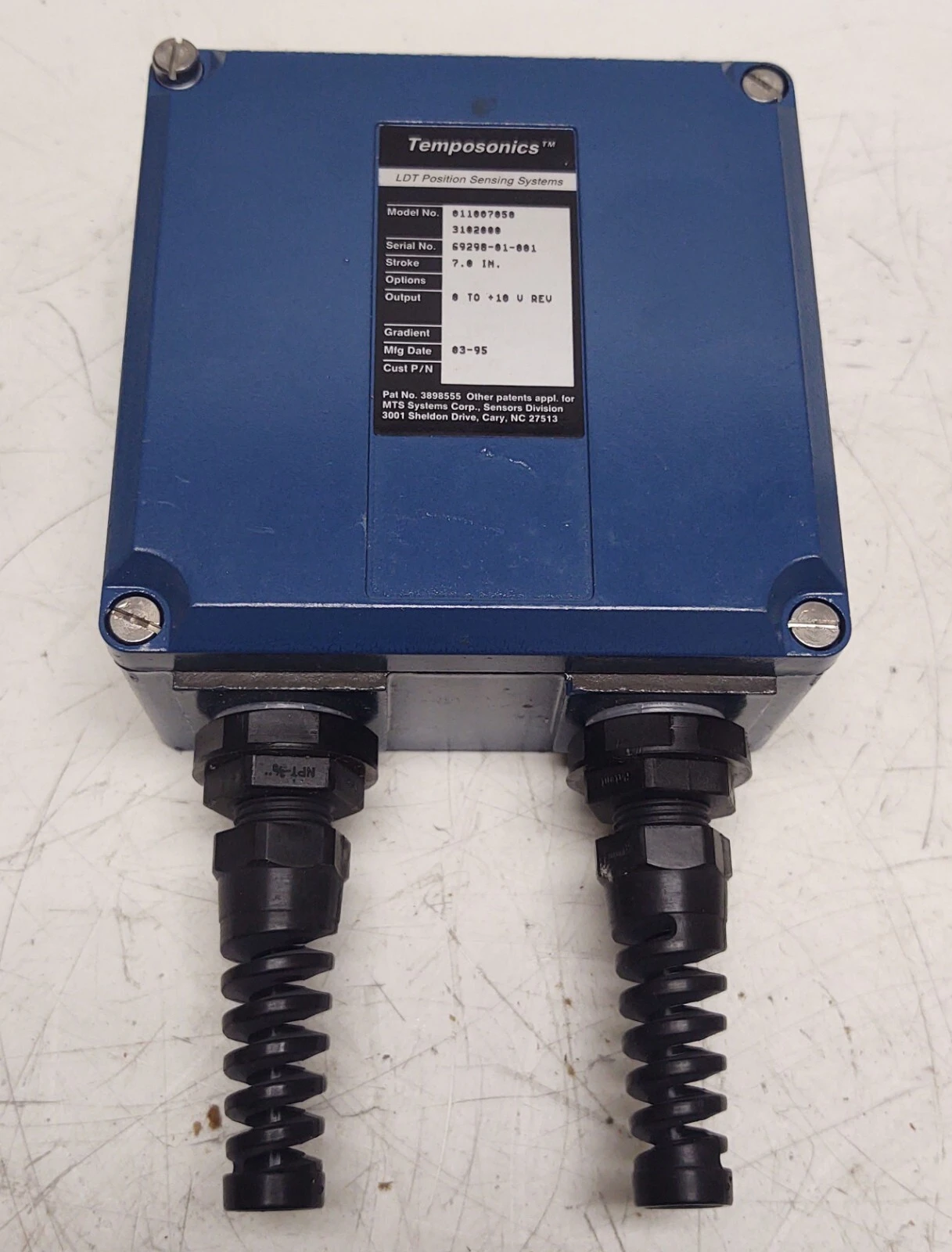 NEW Temposonics 011007050 3102000