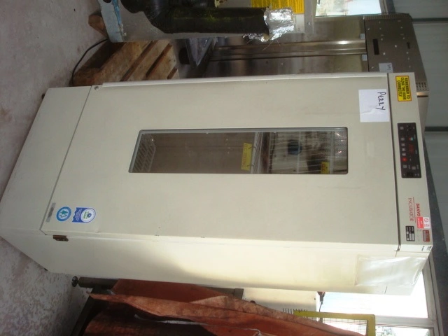 240L Sanyo Co2 Incubator MIR-253