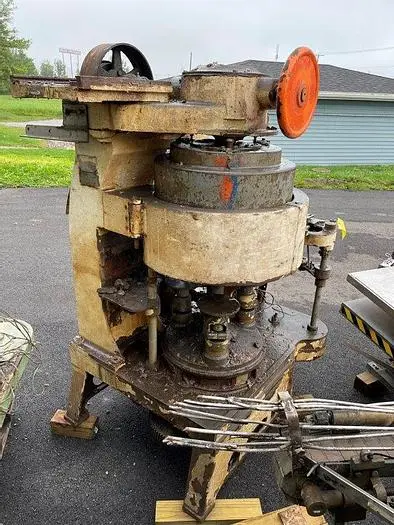 Used ANGELUS 50-P Can Seamers Ohio US | Regal Equipment Inc #219226