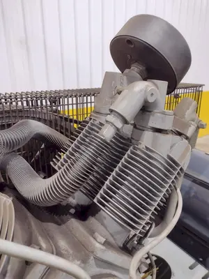 USED GARDNER DENVER VR10-12