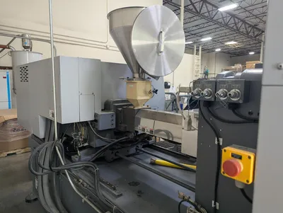 2010 TOSHIBA EC200SXV50-8B Injection Molding Horizontal/Vertical | Machinery Network (16)