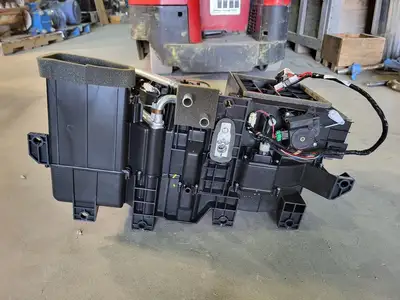 NEW KOMATSU 208-979-7612