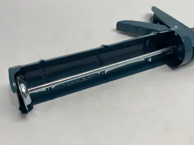 USED ANVIL SMOOTH ROD CAULK GUN