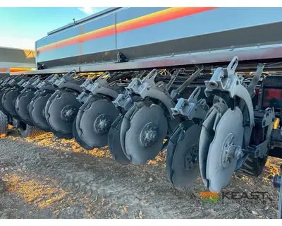 Used CRUSTBUSTER _UNKNOWN_ No-Till Drills Iowa US | Keast Enterprises #1360181
