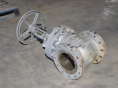 USED NEWCO 13F-CB2