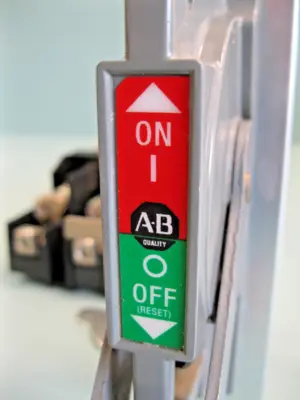USED Allen-Bradley 1494U-F30
