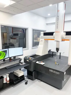 2022 MITUTOYO CRYSTA-APEX V7106 Coordinate Measuring Machines | Clark Machinery Sales, LLC (1)
