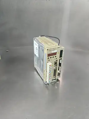 USED Yaskawa SGDH-02AE / JUSP-NS115