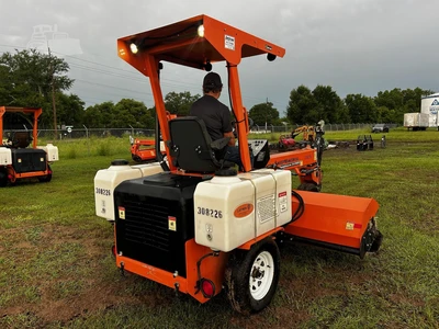 Used 2022 LAYMOR SM300 Mechanical Sweepers Florida US | Intrac Machinery #1568783