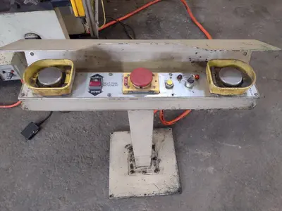 90 TON X 8' CINCINNATI MODEL 90CBX6 HYDRAULIC PRESS BRAKE: STOCK #16451