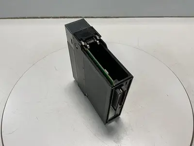 USED ALLEN BRADLEY 1756-IV32/A