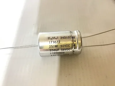 BMI ELECTROLYTIC 173672 Capacitor 250UF 50VDC RA/AX Leads (Lot of 44)