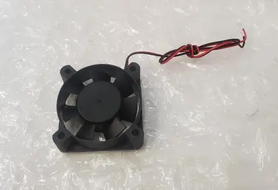 USED SUNON KDE0505PHS2