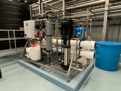 Little Used Mixing & Storage Tank Facility