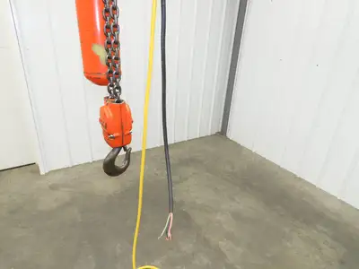 CM Lodestar R 2 Ton Electric Chain Hoist 8 FPM 16' Lift 12' Pendant 240/480 3 PH