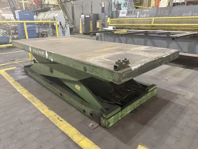 108' X 48" HYDRAULIC LIFT TABLE: STOCK #23555