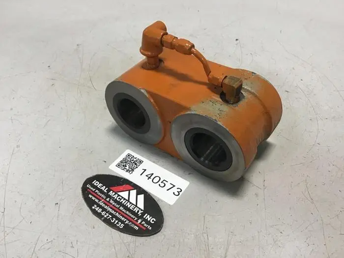 Used CINCINNATI MILACRON 3927573 Clamps Michigan US | Ideal Machinery #579247