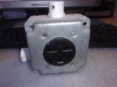 USED LEVITON 6-30