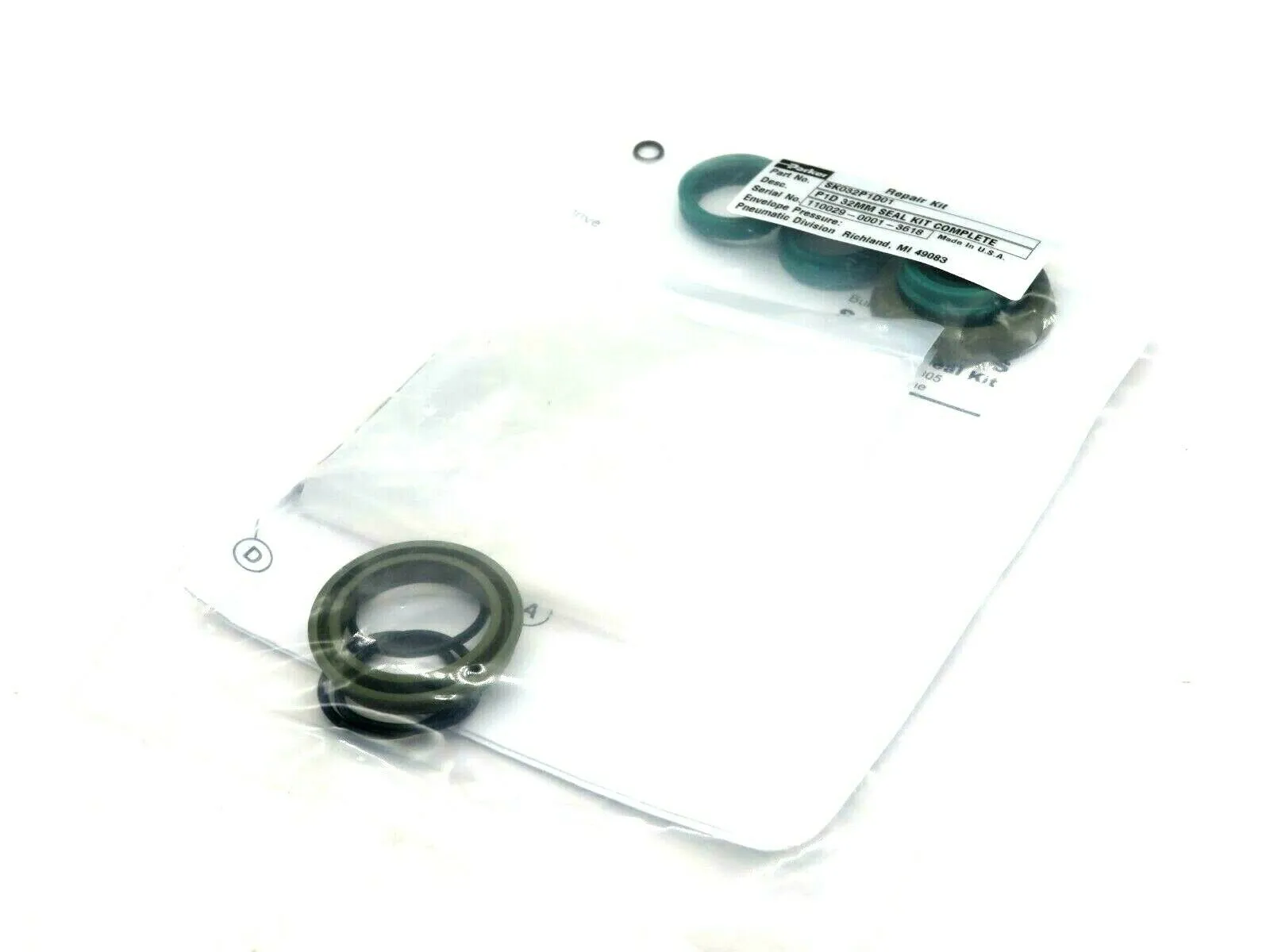 NEW SEALED PARKER SK032P1D01 P1D 32MM SEAL KIT COMPLETE