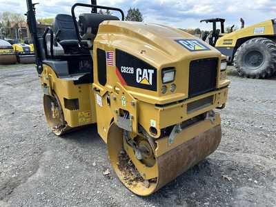 Used 2016 CATERPILLAR CB22B Tandem Rollers New York US | Abele Tractor #1343155