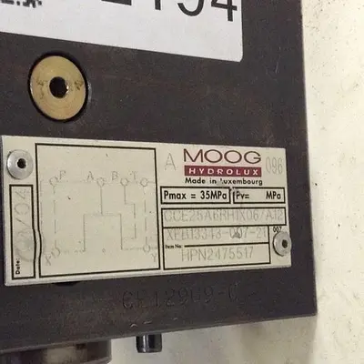USED MOOG CCE25A6RH1X06A12