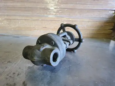 Used BONNEY FORGE _UNKNOWN_ Valves/Fittings British Columbia CA | Lenmark #257261