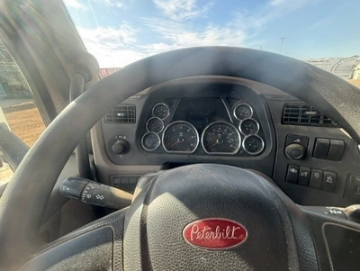 Used 2022 Peterbilt 579 Tractors & Trailers Arizona US | Proxy Equipment #1486179