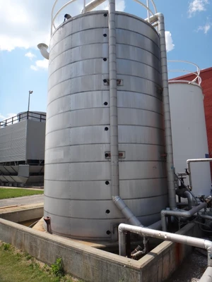 15,000 Gallon Steel Tank - Insulated