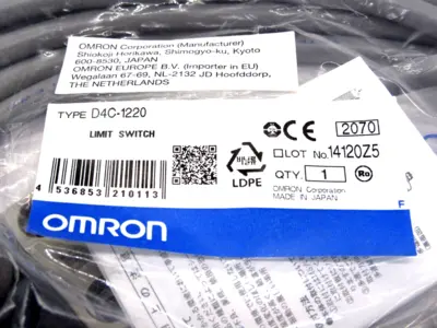NEW OMRON D4C-1220 LIMIT SWITCH D4C1220