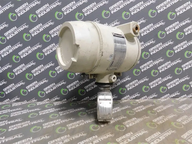 Used HONEYWELL STD120-A1H-00000-MB, CC,R2 F1C3-5137 Pressure Transmitters | Green Industrial #682843