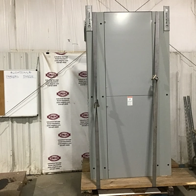 Eaton Pow-R-Line PRL-C Panel/Switchboard 3Phase 4Wire 60Hz 480V Enclosure Type 1