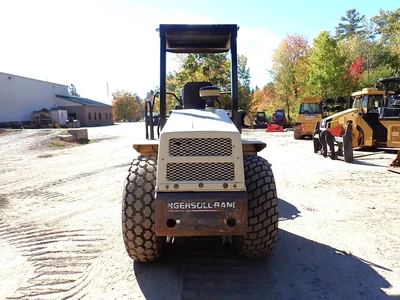 Used 2000 INGERSOLL-RAND SD70D Vibratory Rollers Massachusetts US | Brookside Equipment Sales #1518818