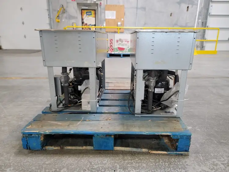 Used VOLLRATH FC-4C-01120-R Restaurant Equipment (Miscellaneous) British Columbia CA | Lenmark #270365