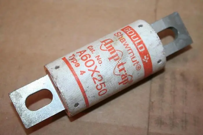Used GOULD / SHAWMUT A60X250 Fuses Michigan US | Ideal Machinery #590040