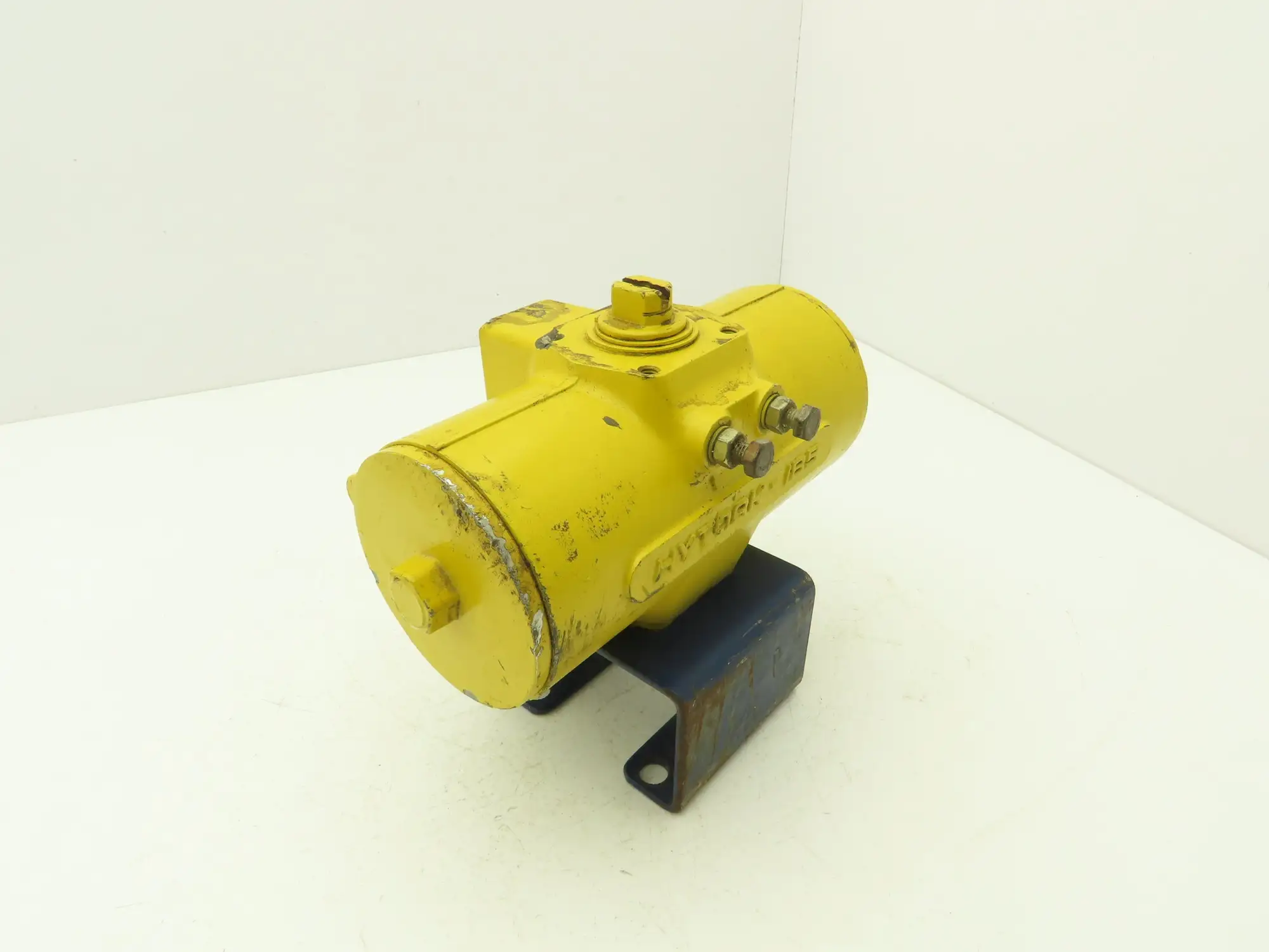 Hytork-185 Pneumatic Valve Actuator Double Acting Spring Return 120 PSI