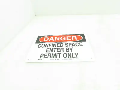Brady Sign 40988 DANGER Confined Space Sign 7"x 10"  Lot of 7