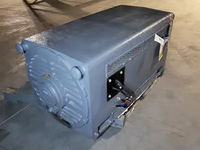 700 hp, 120 volts, 1187 rpm Electric Motor
